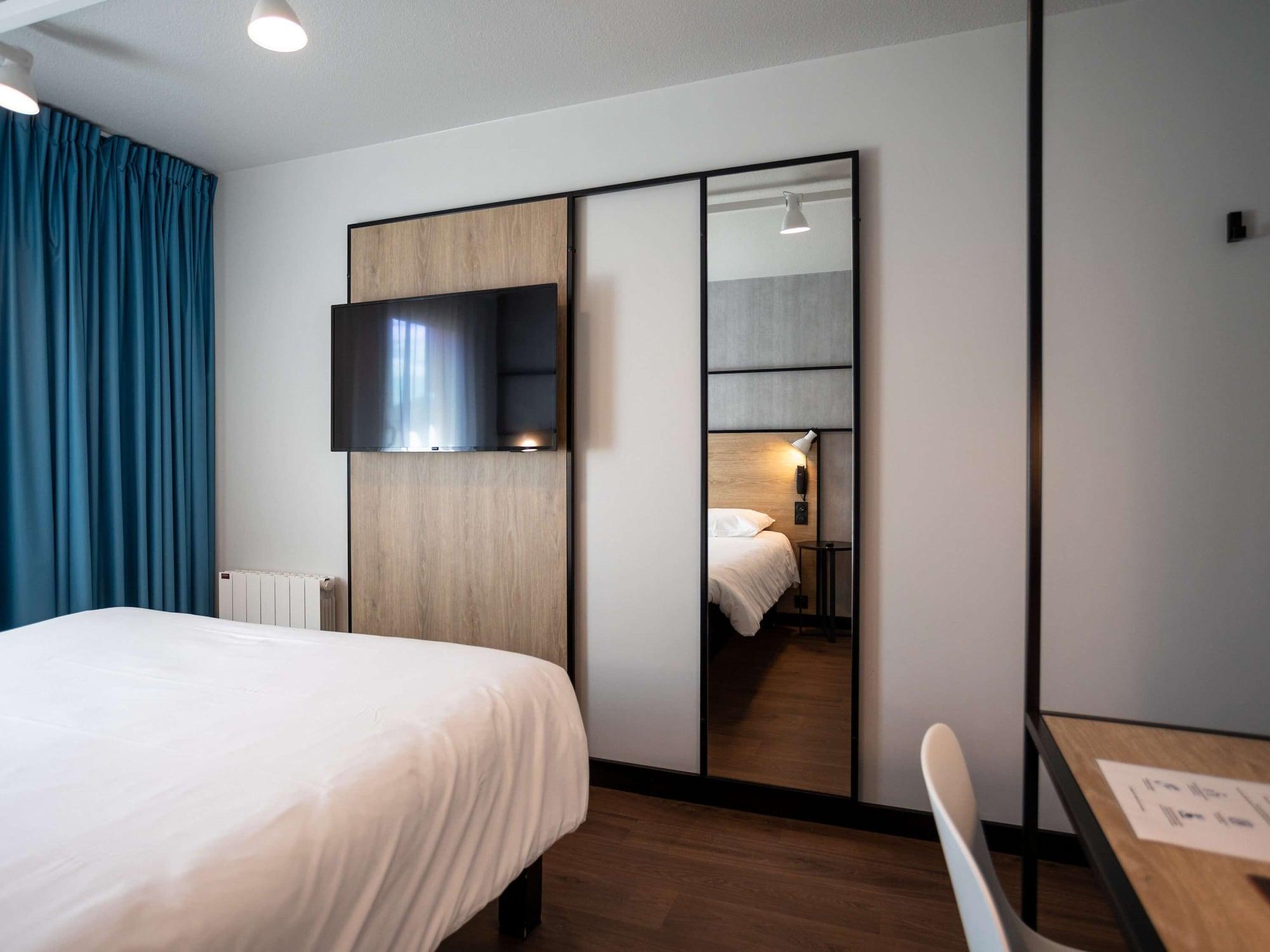ibis Saint-Lô Exterior foto