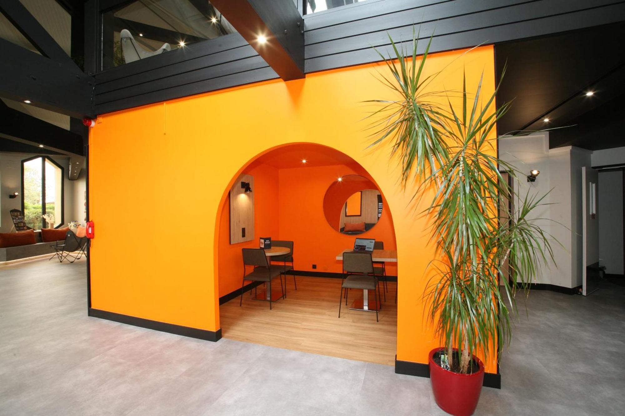 ibis Saint-Lô Exterior foto