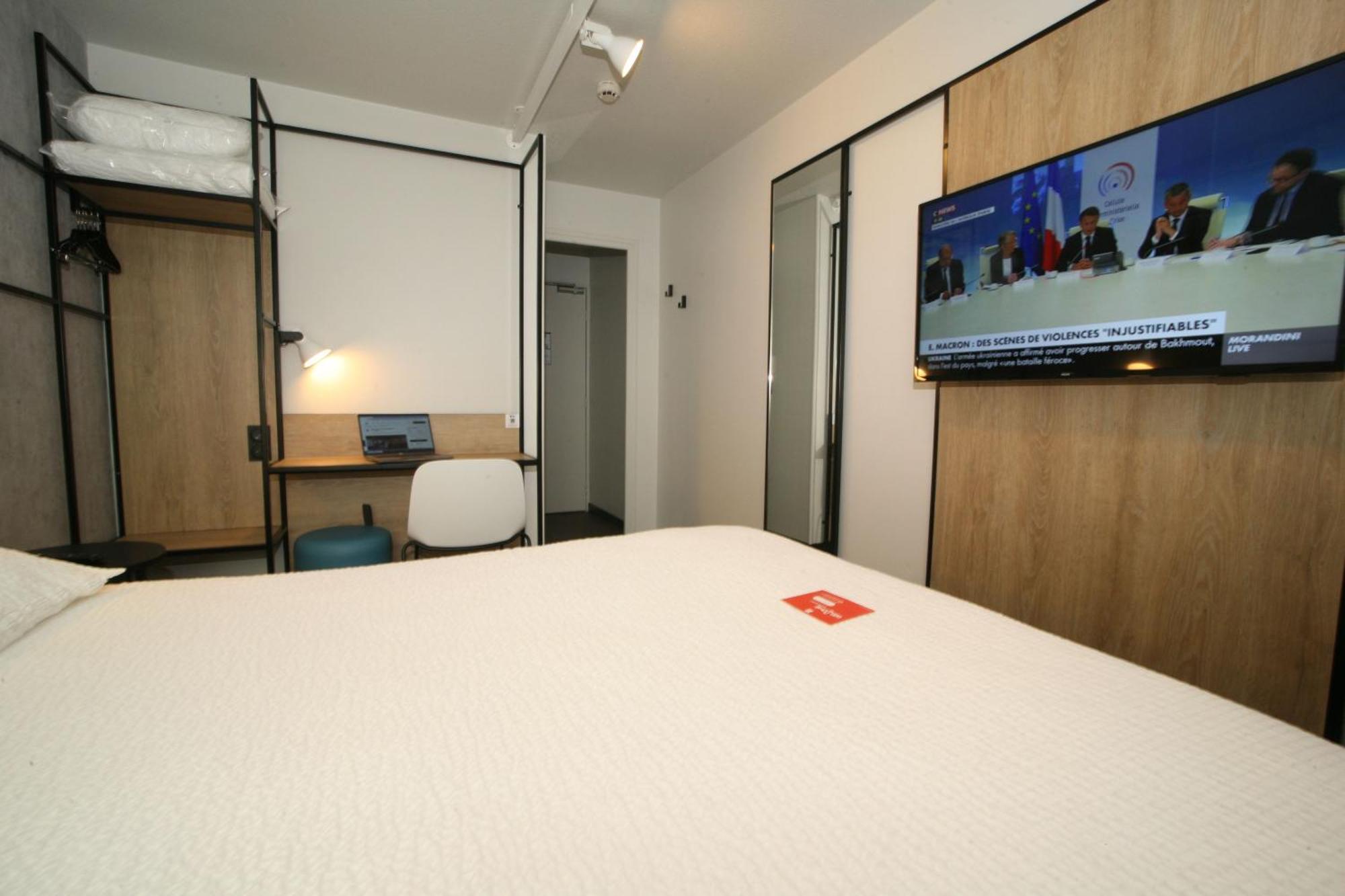 ibis Saint-Lô Exterior foto