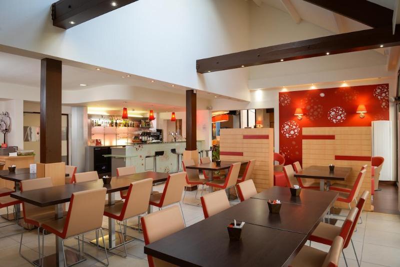 ibis Saint-Lô Exterior foto